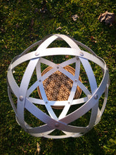 Carica l&#39;immagine nel visualizzatore di Gallery, PENTASFERA 32 CM
